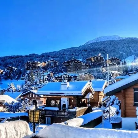 Ensoleille Haute Domaine Des 4 Vallees Chalet